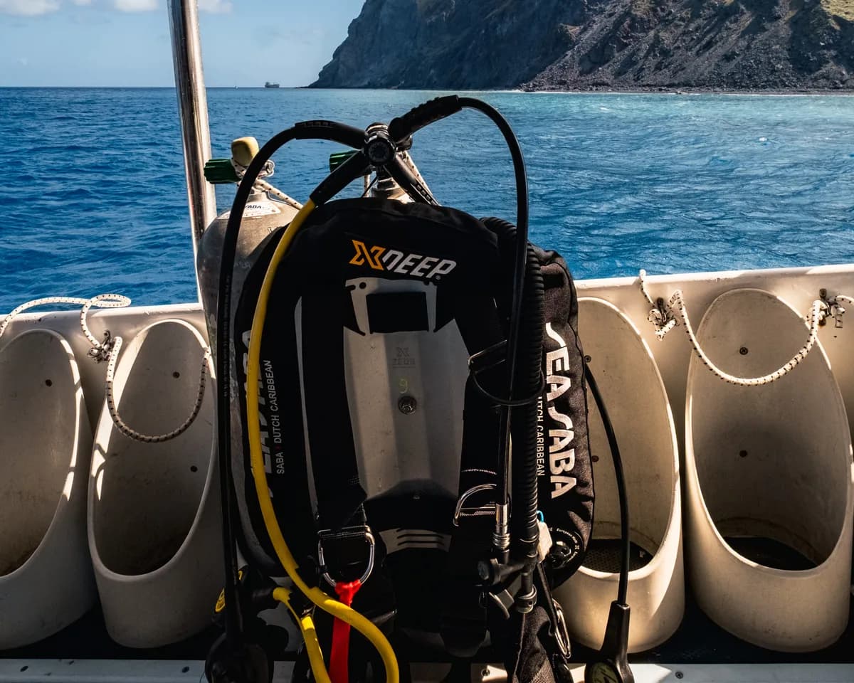 Sea Saba rental BCD scuba equipment available for student divers